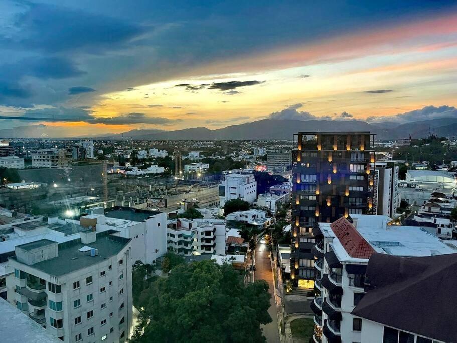 Suites Room Soha II ซานติอาโก เด ลอสกาบาเญโรส ภายนอก รูปภาพ