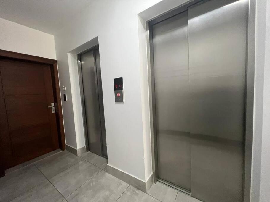 Suites Room Soha II ซานติอาโก เด ลอสกาบาเญโรส ภายนอก รูปภาพ