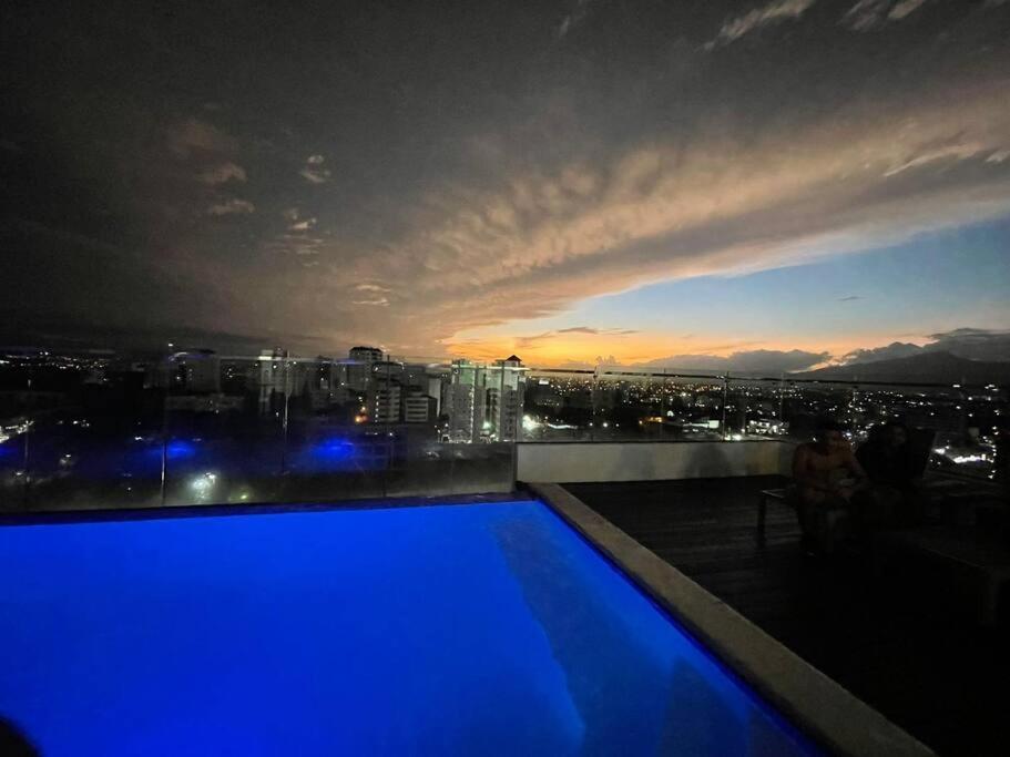 Suites Room Soha II ซานติอาโก เด ลอสกาบาเญโรส ภายนอก รูปภาพ