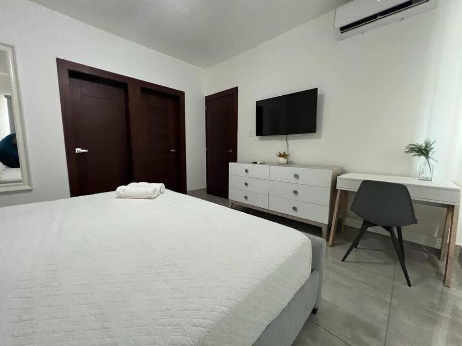 Suites Room Soha II ซานติอาโก เด ลอสกาบาเญโรส ภายนอก รูปภาพ